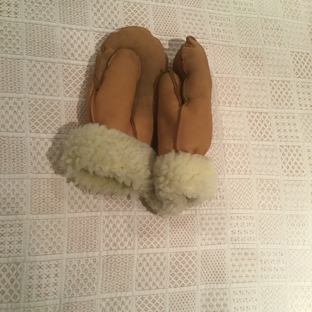 leather mittens Lined With Sherpa